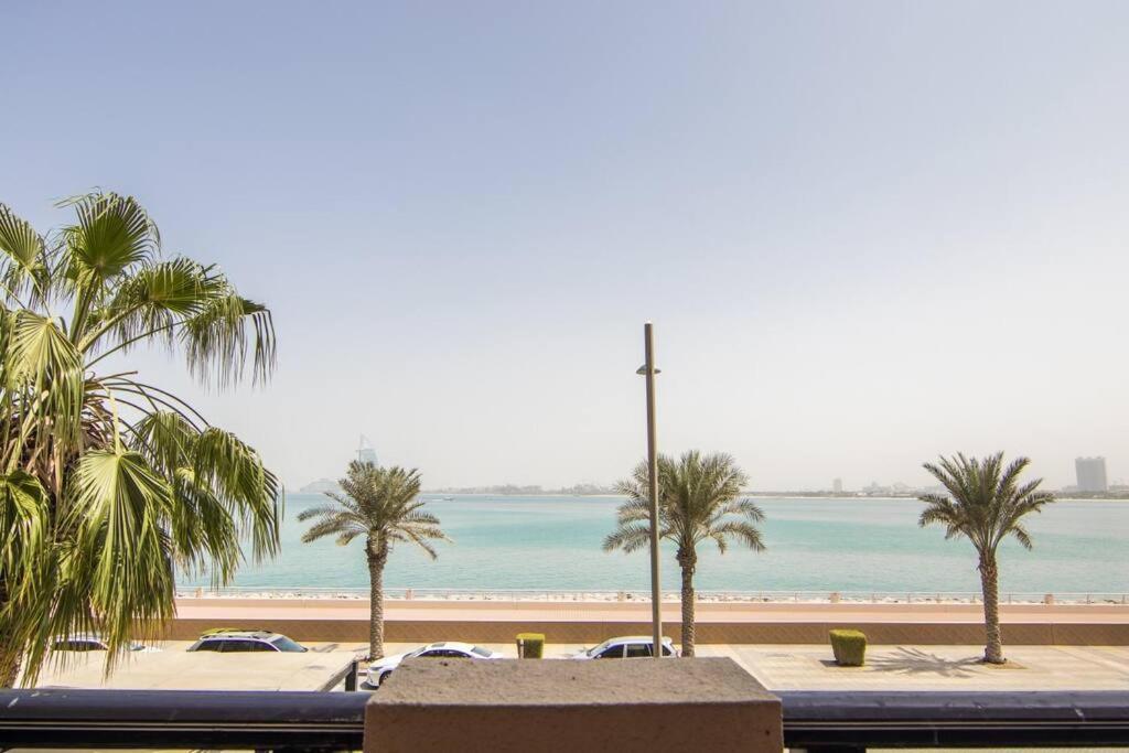 Relaxing 1 Bedroom Apartment At 5 Star Resort Dubaj Exteriér fotografie